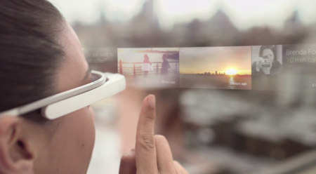 Google Glass Social Media