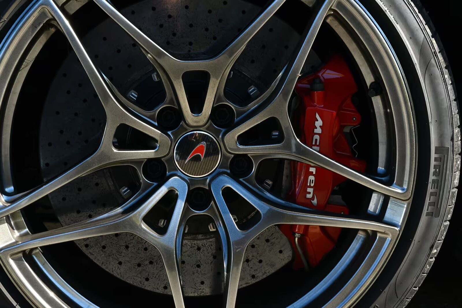 McLaren wheel